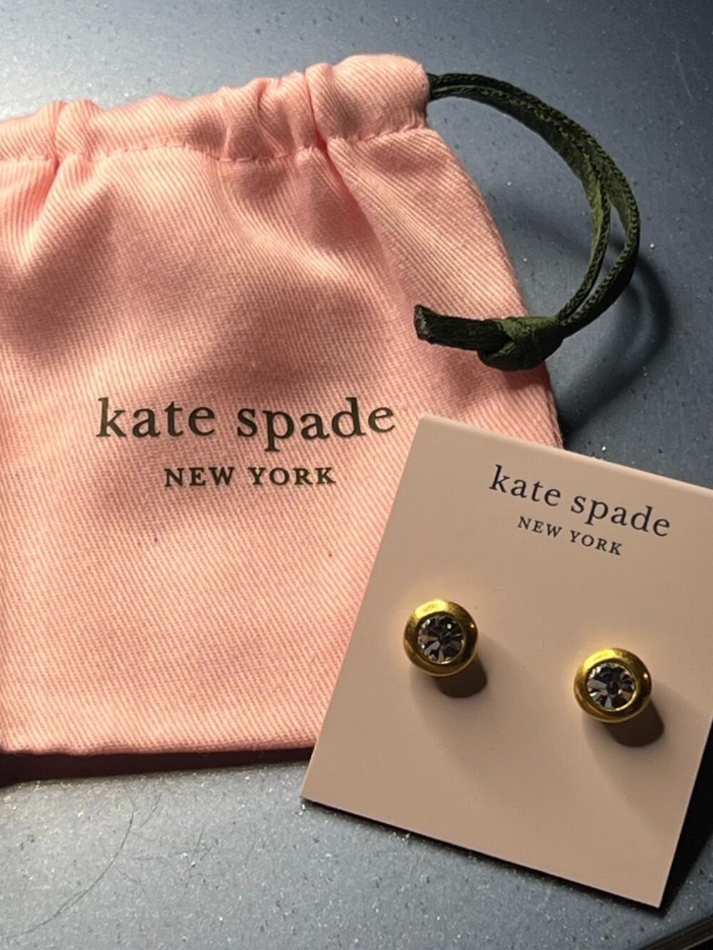 KATE SPADE On The Dot Earrings 18k Gold Plated Studs NWT